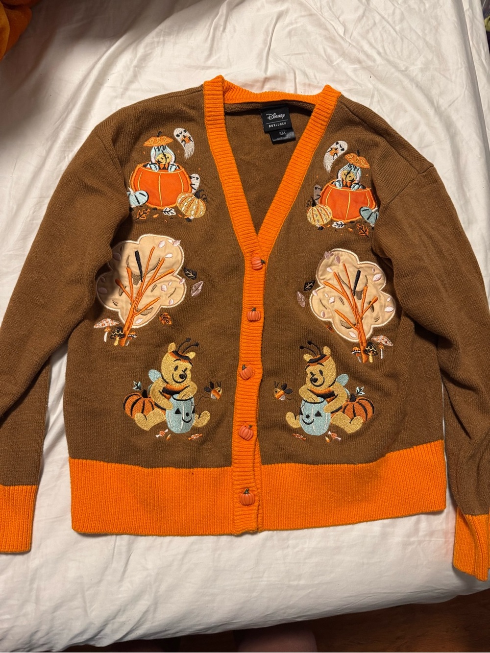Disney boxlunch Winnie the Pooh bee and Eeyore pumpkin halloween cardigan